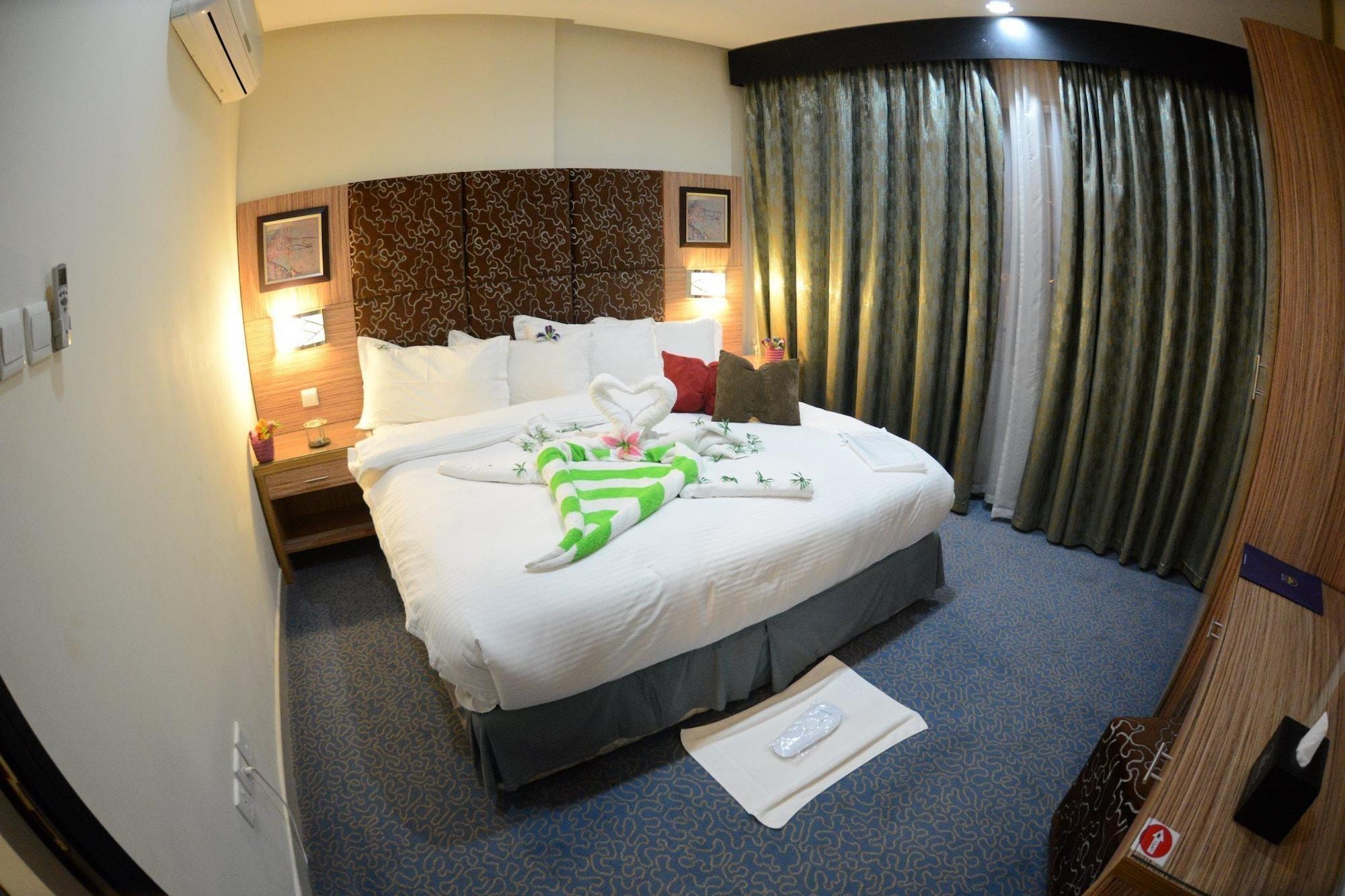 Rose Garden Hotel Riyadh Exterior photo