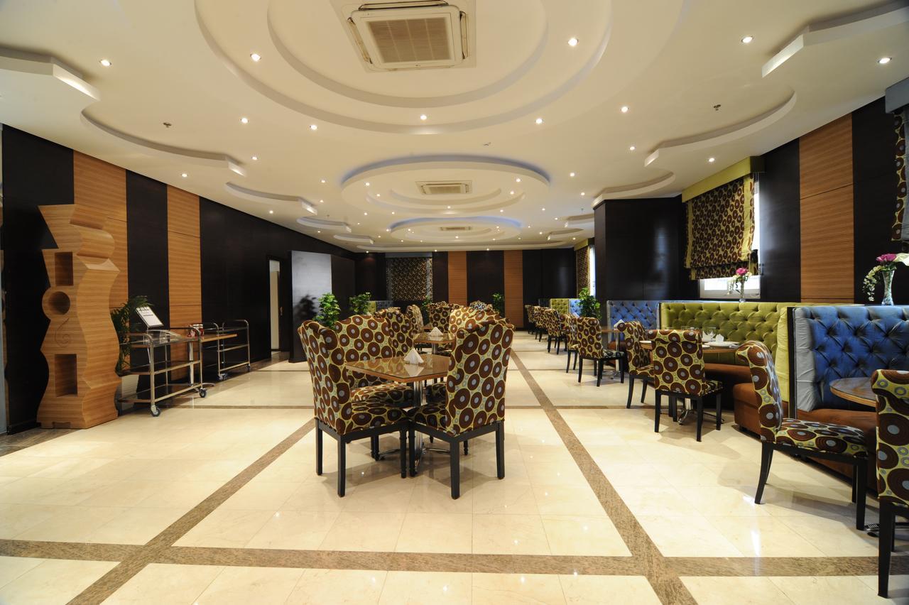Rose Garden Hotel Riyadh Exterior photo