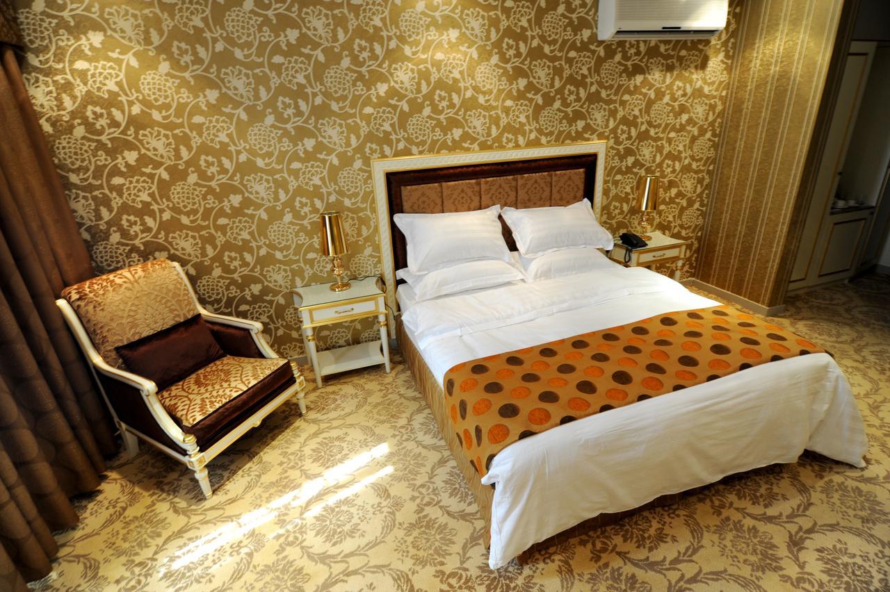 Rose Garden Hotel Riyadh Exterior photo