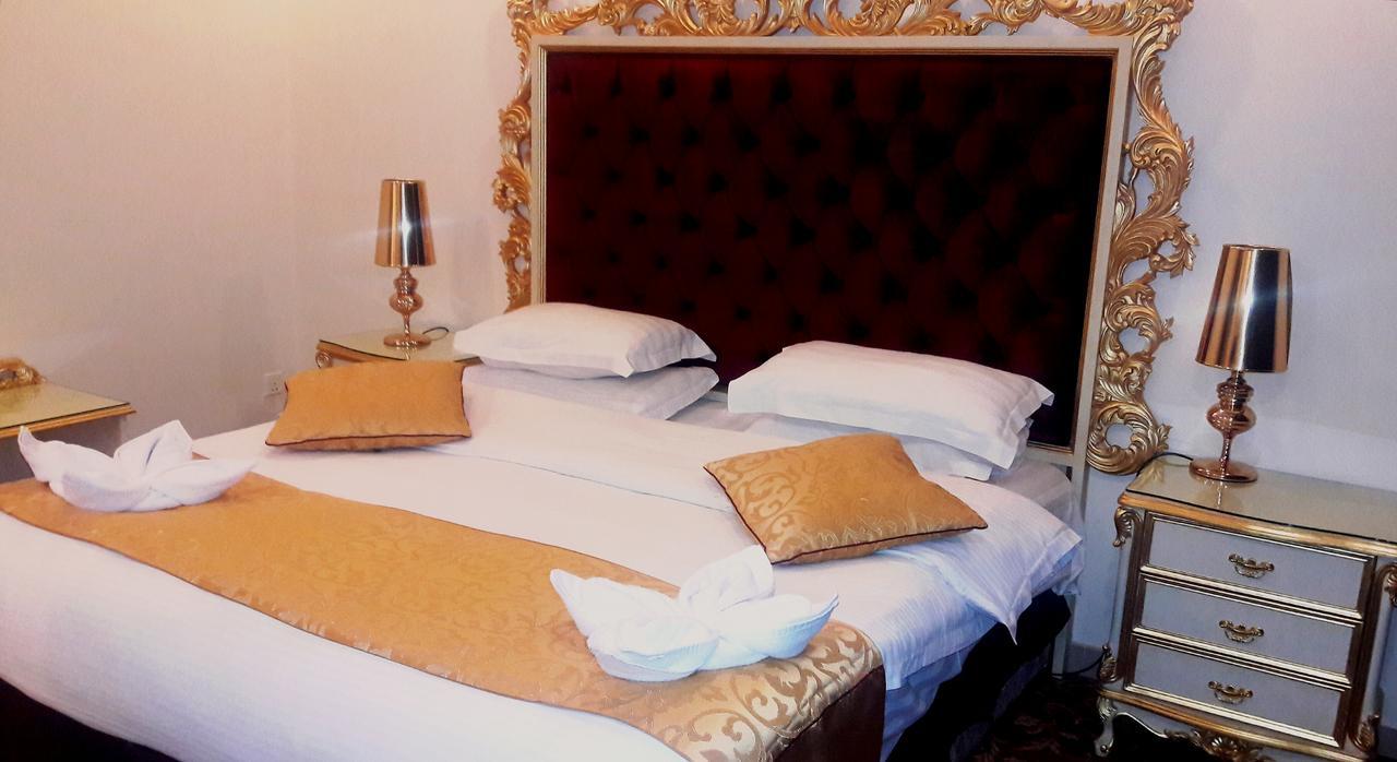 Rose Garden Hotel Riyadh Exterior photo