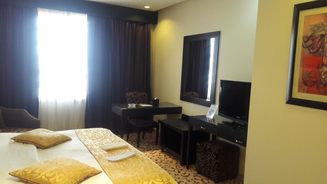 Rose Garden Hotel Riyadh Exterior photo