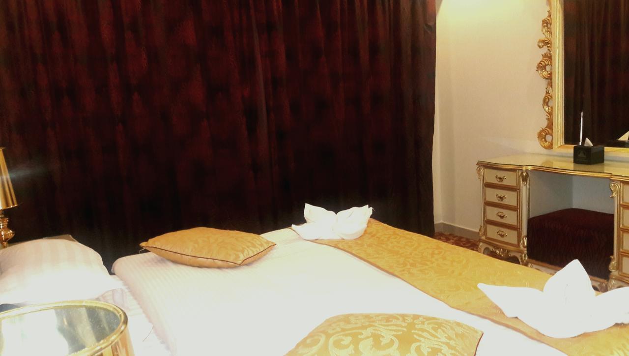 Rose Garden Hotel Riyadh Exterior photo