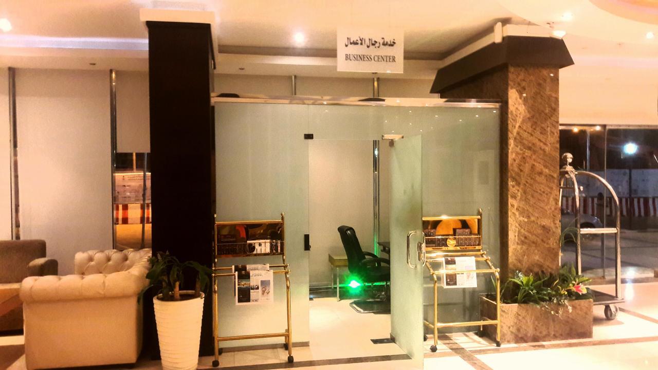 Rose Garden Hotel Riyadh Exterior photo