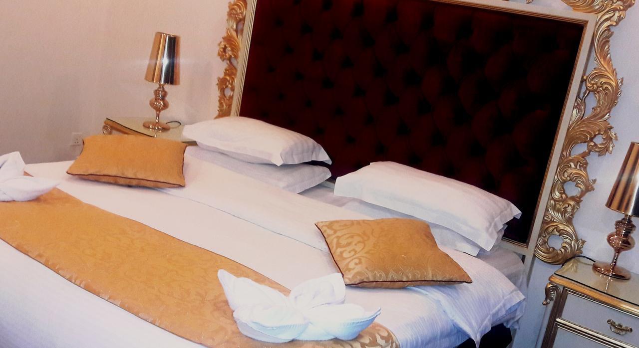 Rose Garden Hotel Riyadh Exterior photo